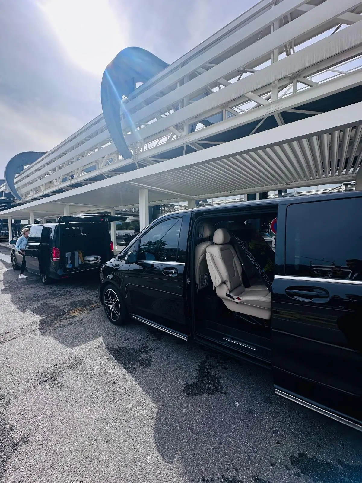 Mercedes V-Class portes ouvertes accueil VIP