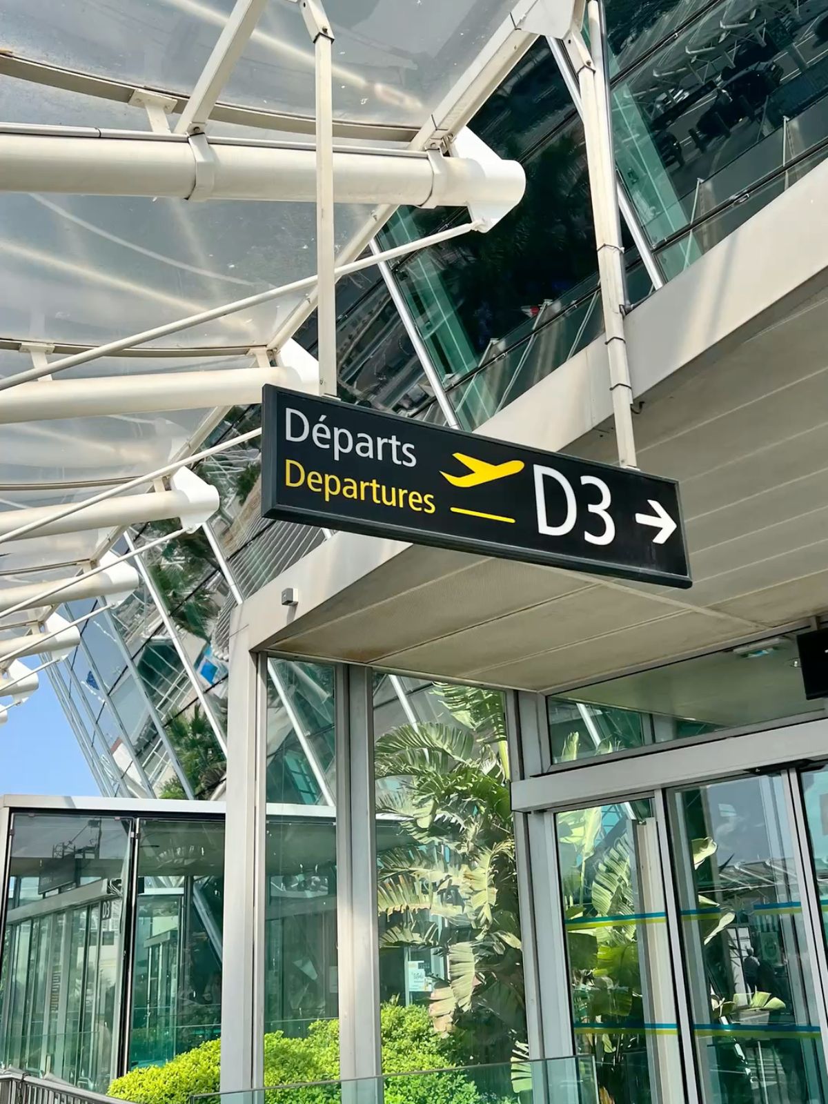 Aéroport Nice Terminal 2 - Hall départs