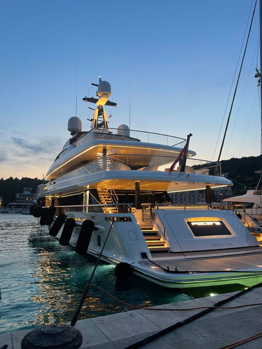 Croisières & Yachting — Transfer by Cab, chauffeur privé Côte d'Azur